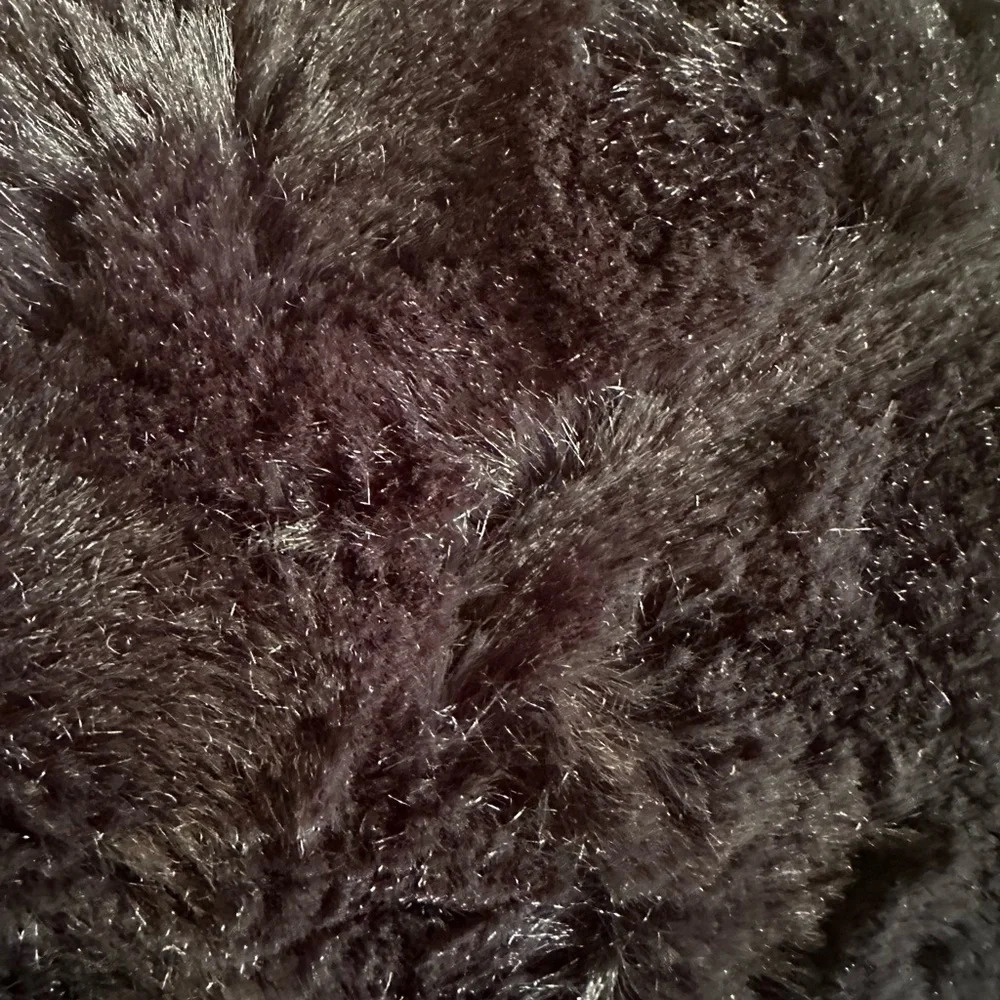 Laura Scott Woman’s Vegan Fur black zip up vest. Size 2x - Picture 4 of 6